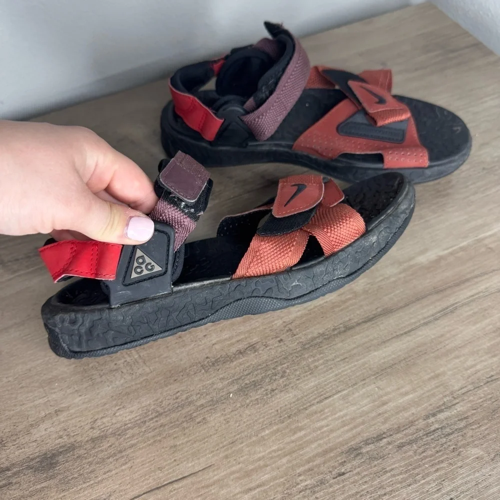 Boys NIKE ACG Air Deschutz + Sandals Slides DC9092-600 Redstone Black